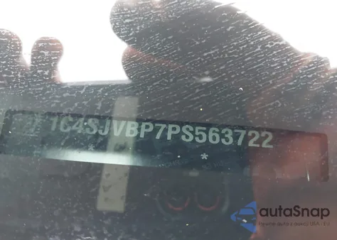 2023 Jeep Wagoneer Series Ii Carbide 4X4 from USA, damaged, VIN 1C4SJVBP7PS563722